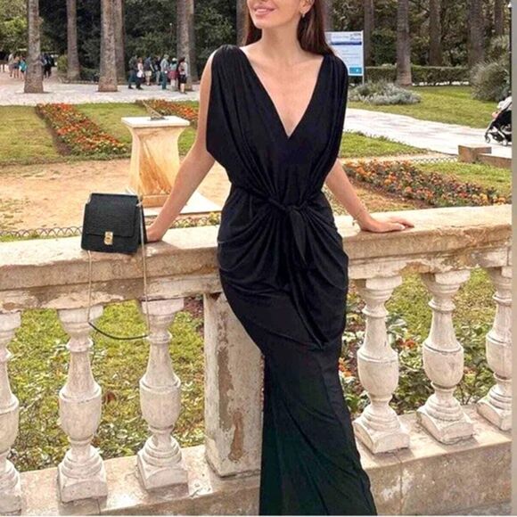 MISA Los Angeles Black Draped Long Maxi DressFlattering Elegant Style Size M‎